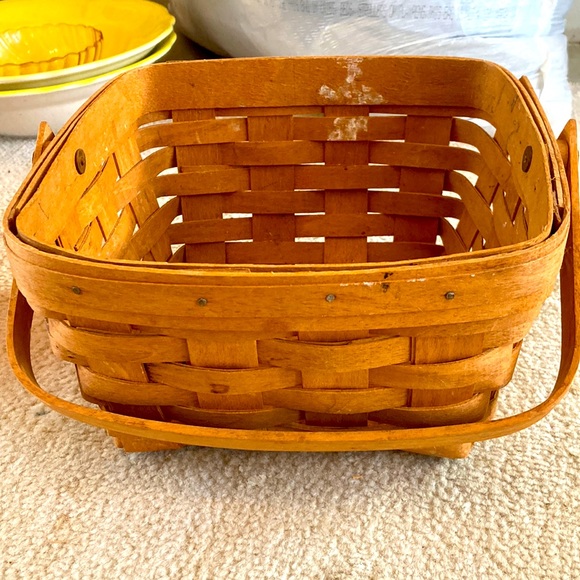 Longaberger Accents Longaberger Square Basket Signed And Numbered
